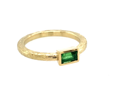 Ring Gold 750 Tsavorit facettiert 0.26 ct - R178